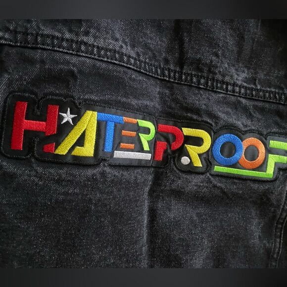 2APM Hater Proof Black Jean Jacket Button Front Embroidered Faux Sherpa Detail - Picture 5 of 16